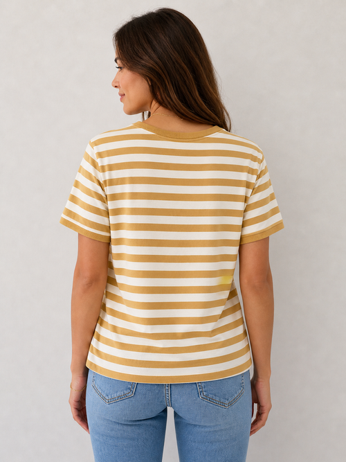 American Eagle casual t-shirt