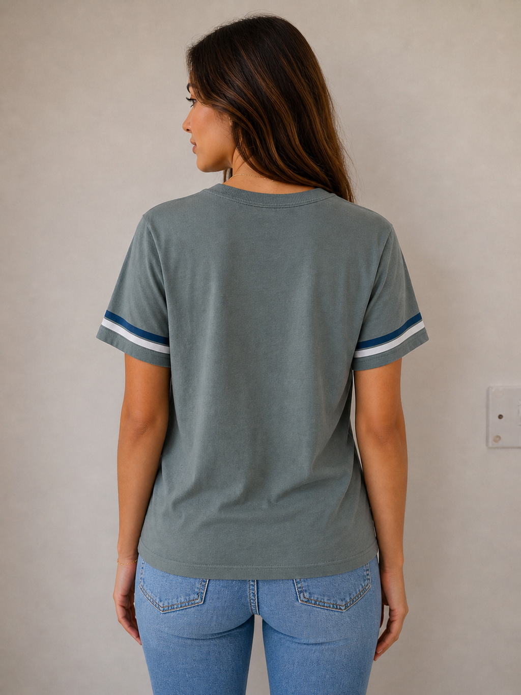 American Eagle casual t-shirt